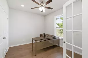 113 Cooper Ct, Springtown, TX 76082 - Photo 11