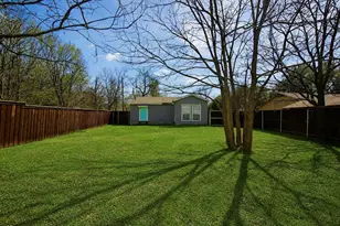 106 W Church St, Crandall, TX 75114 - Photo 15