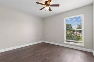 530 Edgemere Dr, Garland, TX 75043 - Photo 17