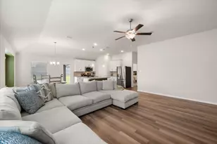 3905 Lombardy Dr, Venus, TX 76084 - Photo 9