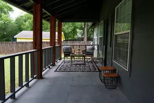 1016 W Collins St, Denton, TX 76201 - Photo 23