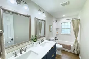 1016 W Collins St, Denton, TX 76201 - Photo 21
