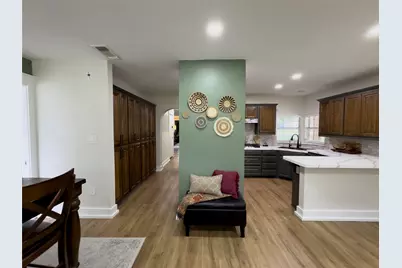 1016 W Collins Street, Denton, TX 76201 - Photo 9