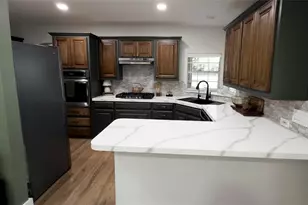 1016 W Collins St, Denton, TX 76201 - Photo 1