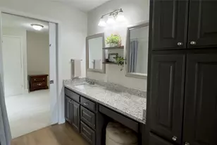 1016 W Collins St, Denton, TX 76201 - Photo 19