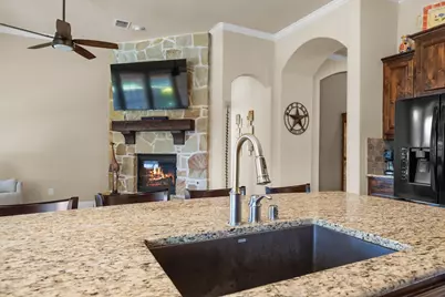 604 Satinwood Lane, Euless, TX 76039 - Photo 17