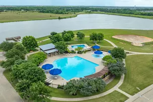 2046 Lake Trail Dr, Heartland, TX 75126 - Photo 5