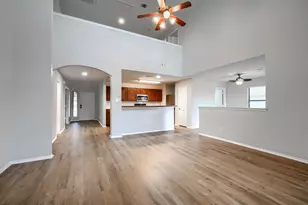 2046 Lake Trail Dr, Heartland, TX 75126 - Photo 11