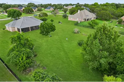 2105 Wood Duck Lane, Granbury, TX 76049 - Photo 29