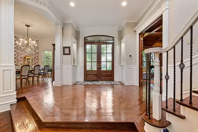 802 Carriage Court, Southlake, TX 76092 - Photo 3