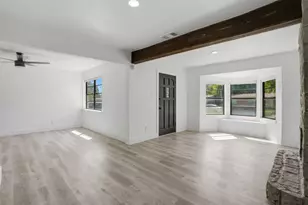 10915 Cotillion Dr, Dallas, TX 75228 - Photo 9