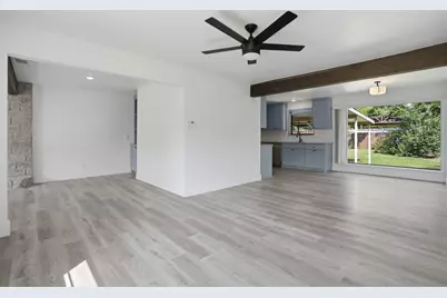 10915 Cotillion Drive, Dallas, TX 75228 - Photo 13
