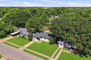 10915 Cotillion Dr, Dallas, TX 75228 - Photo 5