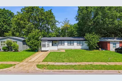10915 Cotillion Drive, Dallas, TX 75228 - Photo 3