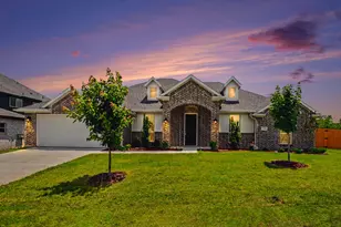 736 Candace Dr, DeSoto, TX 75115 - Photo 1