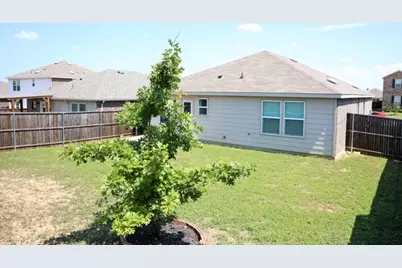 1416 Waggoner Drive, Aubrey, TX 76227 - Photo 29