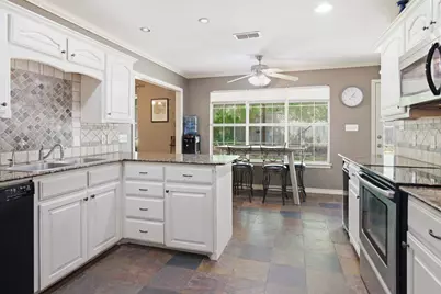6325 Sonora Drive, DeCordova, TX 76049 - Photo 7