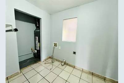 2621 E 12th Street, Fort Worth, TX 76111 - Photo 11