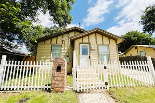 2621 E 12th St, Fort Worth, TX 76111 - Photo 1