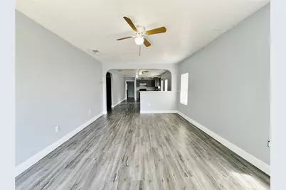 2621 E 12th Street, Fort Worth, TX 76111 - Photo 3