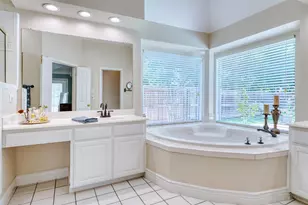 2007 Hunter Pl Ct, Arlington, TX 76006 - Photo 21