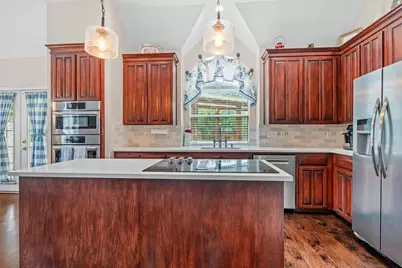2007 Hunter Place Court, Arlington, TX 76006 - Photo 11