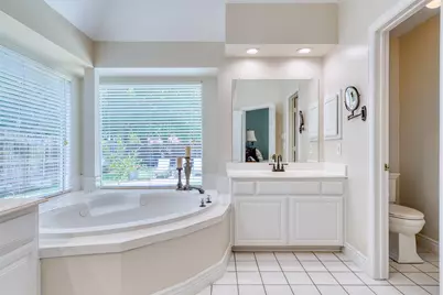 2007 Hunter Place Court, Arlington, TX 76006 - Photo 19