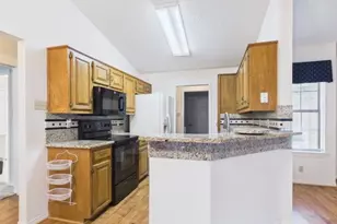 782 Southwood Dr, Athens, TX 75751 - Photo 9