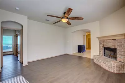 10953 Caldwell Lane, Fort Worth, TX 76179 - Photo 9