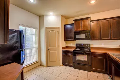 10953 Caldwell Lane, Fort Worth, TX 76179 - Photo 15
