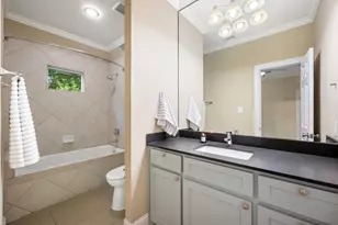 1119 N Winnetka Ave, Dallas, TX 75208 - Photo 29