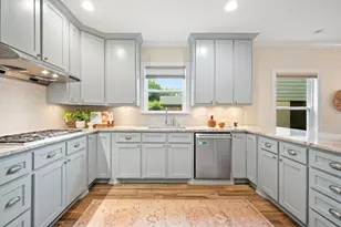 1119 N Winnetka Ave, Dallas, TX 75208 - Photo 11