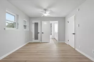 5719 Enchanted Ln, Dallas, TX 75227 - Photo 23