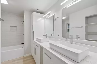 5719 Enchanted Lane, Dallas, TX 75227 - Photo 21
