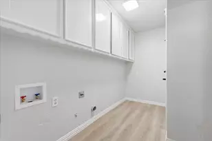 5719 Enchanted Ln, Dallas, TX 75227 - Photo 21
