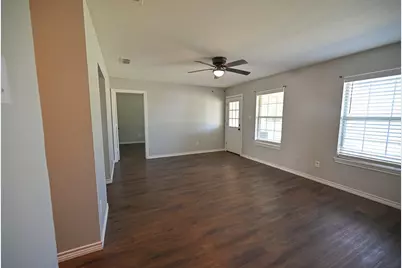 1705 N Cates Street, Decatur, TX 76234 - Photo 5
