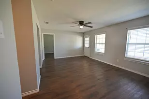 1705 N Cates St, Decatur, TX 76234 - Photo 5