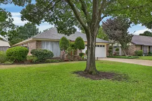 3621 Kelvin Ave, Fort Worth, TX 76133 - Photo 3