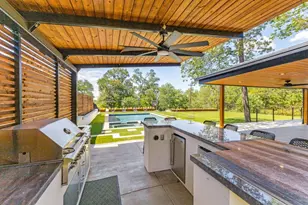 9755 Van Dyke Rd, Dallas, TX 75218 - Photo 7