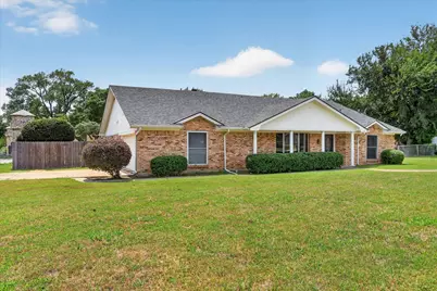 4301 Jester Court, North Richland Hills, TX 76180 - Photo 3