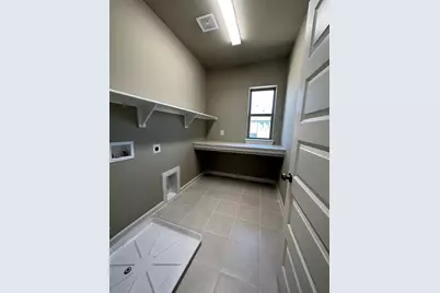 2525 Four Roses Drive, Lewisville, TX 75056 - Photo 11