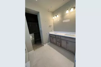 2525 Four Roses Drive, Lewisville, TX 75056 - Photo 15