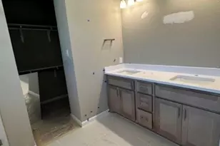 2525 Four Roses Dr, Lewisville, TX 75056 - Photo 15
