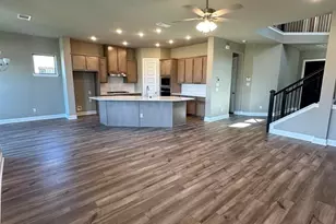 2525 Four Roses Dr, Lewisville, TX 75056 - Photo 5