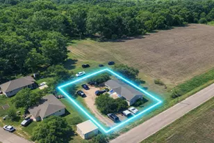 508 Summit St, Farmersville, TX 75442 - Photo 1