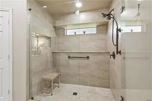 325 Marseille Dr, Hurst, TX 76054 - Photo 15