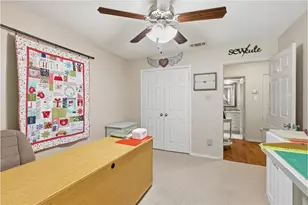 325 Marseille Dr, Hurst, TX 76054 - Photo 17
