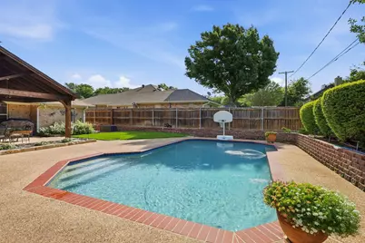 325 Marseille Drive, Hurst, TX 76054 - Photo 29
