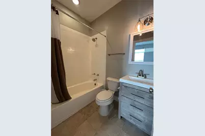 5711 Ross Avenue #9, Dallas, TX 75206 - Photo 11