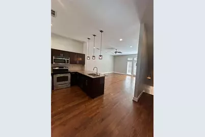 5711 Ross Avenue #9, Dallas, TX 75206 - Photo 1